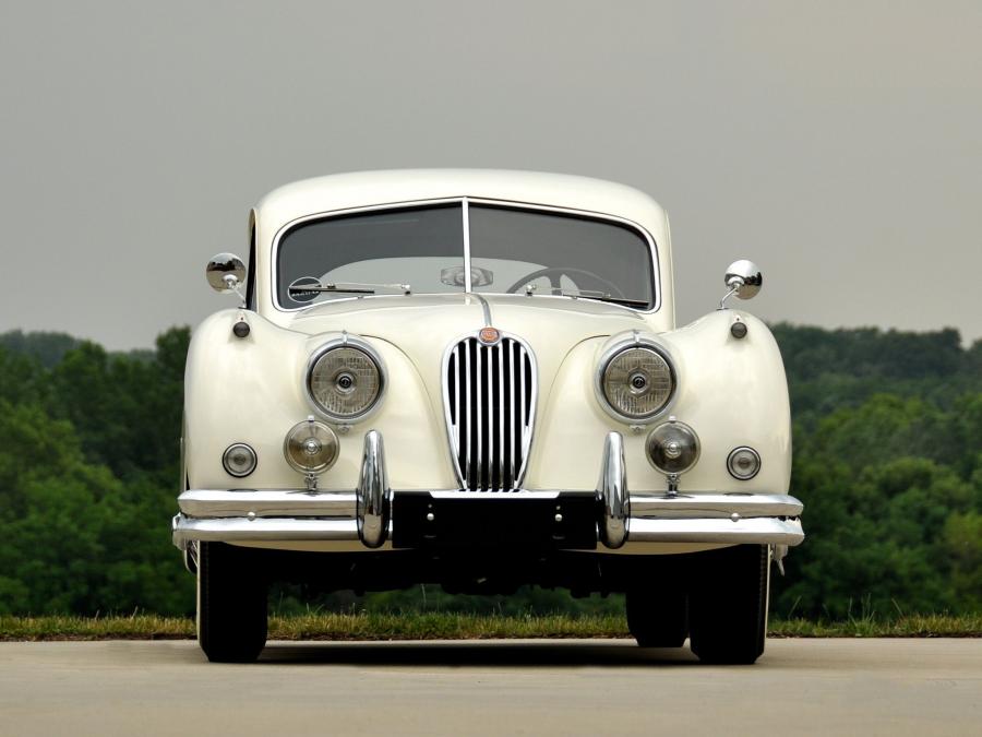  Jaguar XK140 Fixed Head Coupe 1954 года  (фото 3 из 16)